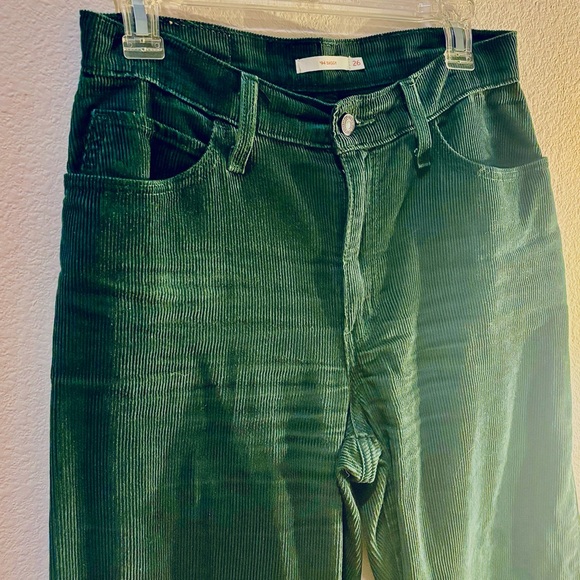 Levi’s ‘94 Baggy Corduroy Pants — Size 26 - Picture 3 of 9
